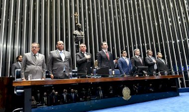 Congresso promulga emendas do estado de emergência e do piso salarial da enfermagem