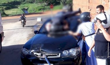 PM registra acidente entre carro e moto com vítima não fatal em Caetité