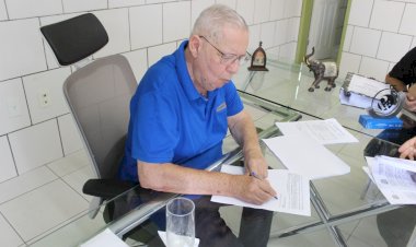Prefeitura de Guanambi concede reajuste salarial aos professores e servidores