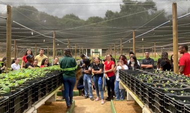 Centro de Conservação Socioambiental da BAMIN recebe visita técnica de estudantes do IFBaiano de Guanambi