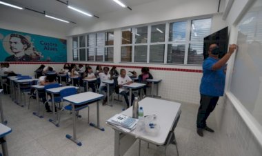 Estado publica decreto para a concessão de gratificação para professores e coordenadores pedagógicos