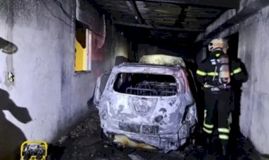 Carros pegam fogo em garagem e 10 pessoas são encaminhadas para UPA em Salvador