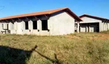 Lei retoma obras paralisadas na saúde e educação