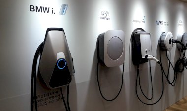 Entenda como a bateria sólida promete reduzir pela metade o preço dos carros elétricos