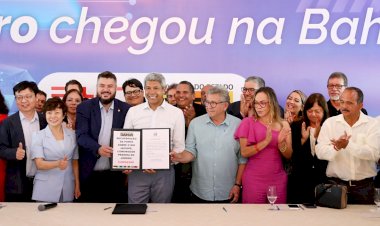 Governador sanciona lei que isenta IPVA de veículos elétricos e destaca investimentos do Estado em Camaçari, com a chegada da BYD