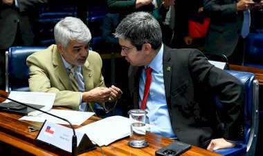 Sancionada lei de incentivo à permanência de estudantes no ensino médio