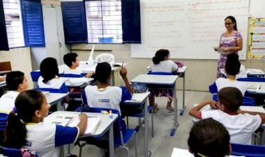 Novo ensino médio terá transição e poderá ser implementado só em 2026, decide CNE