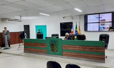 Preocupado com a economia da cidade, Carqueija convoca debate sobre a venda da BAMIN