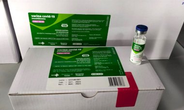 Bahia recebe do Ministério da Saúde novo lote com 65 mil doses de vacina contra Covid-19