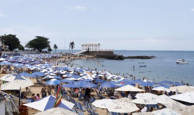 Bahia assume liderança nacional como destino mais procurado por brasileiros no verão de 2025