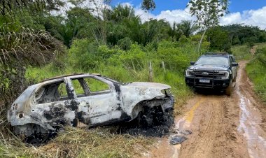 Carro usado por suspeitos de matar advogada é encontrado em Ipiaú