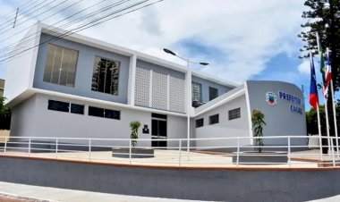 TCM determina suspensão de 358 contratações temporárias irregulares em Caculé