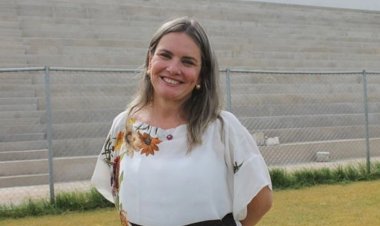 Presidente da AL-BA, Ivana Bastos é internada com quadro de colite e segue na UTI