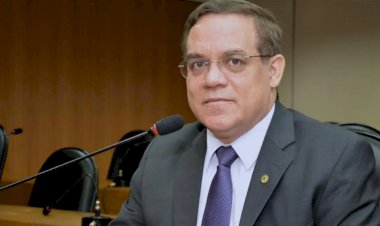 Após retorno à AL-BA, Luciano Ribeiro descarta disputa pela reeleição e diz estar focado na campanha de ACM Neto