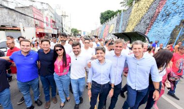 Em Ilhéus, ACM Neto participa de homenagens a São Jorge, exalta gestão de Valderico Jr. e diz que Bahia vive clima de mudança