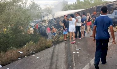Vítimas de acidente com 16 mortos eram da mesma família e voltavam de aniversário