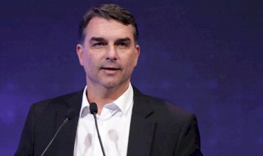 Plano de Flávio propõe limitar STF, fim da reeleição e corte de ministérios