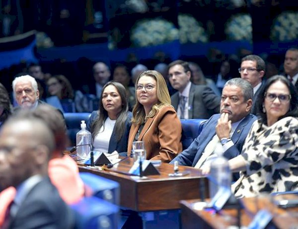 Senadoras lamentam baixa representatividade feminina no Legislativo