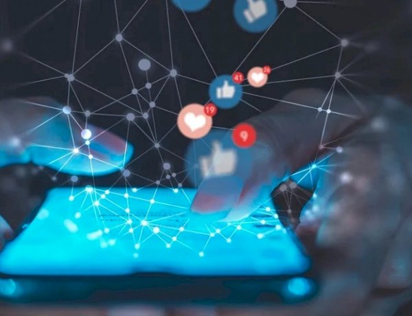 Senadores defendem pacificação e regulamentação das redes sociais