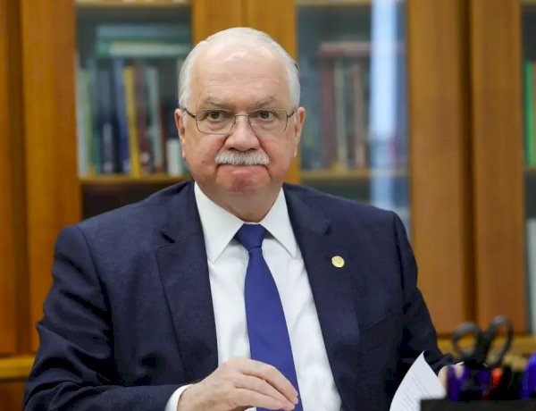 Edson Fachin é eleito presidente do STF; Moraes será o vice