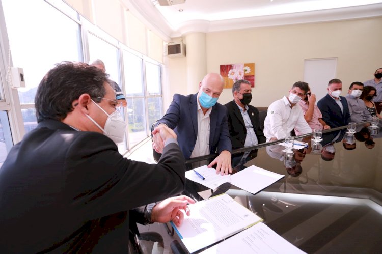 Convênio de cooperação aproxima  a Universidade Estadual de Santa Cruz das comunidades do entorno do Porto Sul