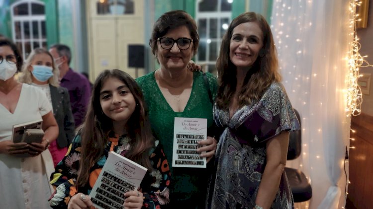 Caetiteense lança livro “Do Amor e do Amar” em Caetité