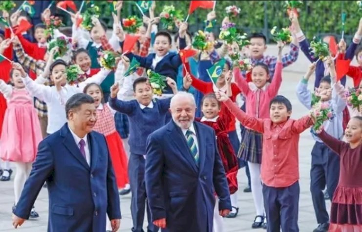 Governo dos EUA vê afronta em declarações de Lula sobre Washington na China