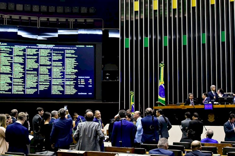 Congresso derruba veto à desoneração da folha para 17 setores da economia