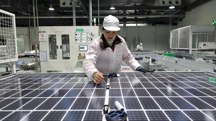 Preços de sistemas fotovoltaicos caem 30% em janeiro de 2024