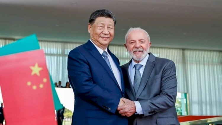 Brasil assina acordos com a China para energias solar e nuclear e mineração sustentável