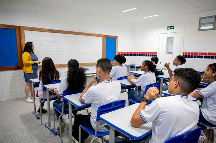 Governo do Estado convoca novos profissionais para atuar na rede estadual de ensino