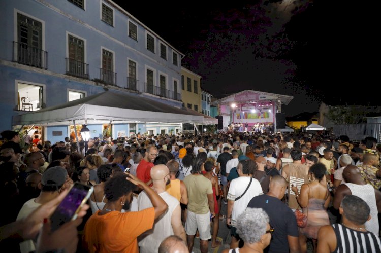 Música, arte e diversidade no Pelourinho com o projeto Verão na Bahia