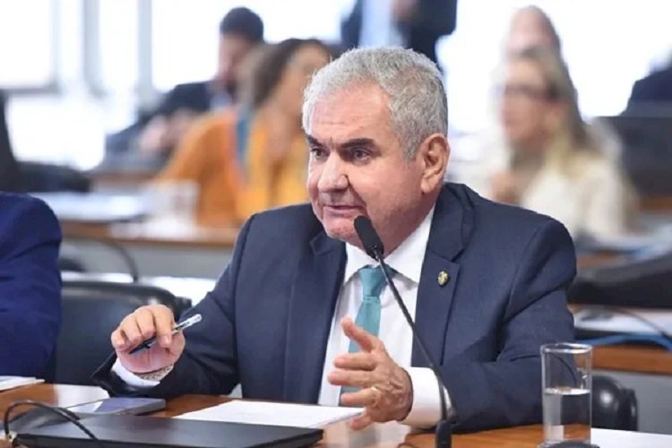 Senador Ângelo Coronel anuncia saída do PSD e seguirá como oposição ao governo Lula e Jerônimo na Bahia
