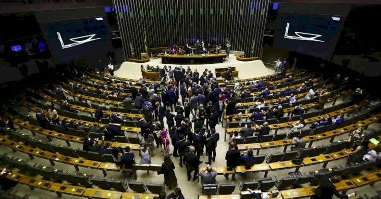 Câmara aprova reajuste de servidores com impacto de R$ 4,3 bi neste ano