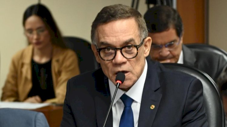 Luciano Ribeiro reivindica intervenções na BA-026 entre Pé de Serra e Maracás