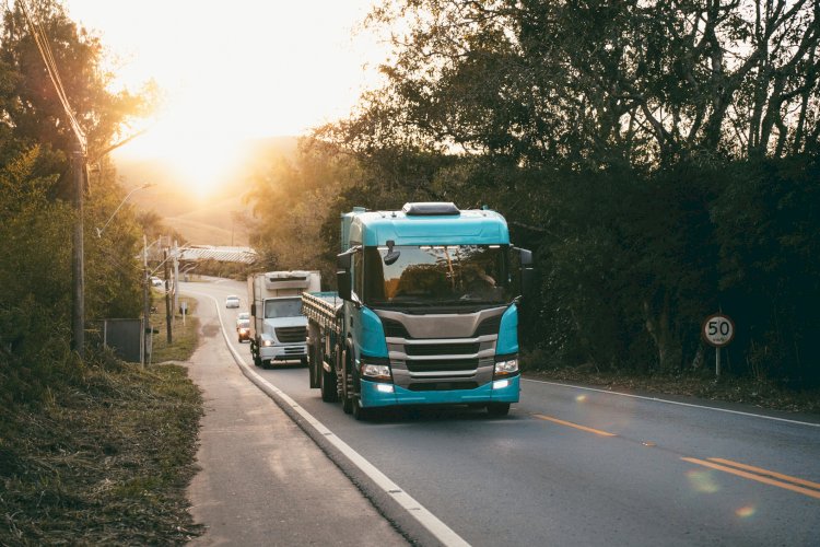 BNDES aprova R$ 288,2 milhões para renovação de frota de caminhões e de ônibus na Bahia